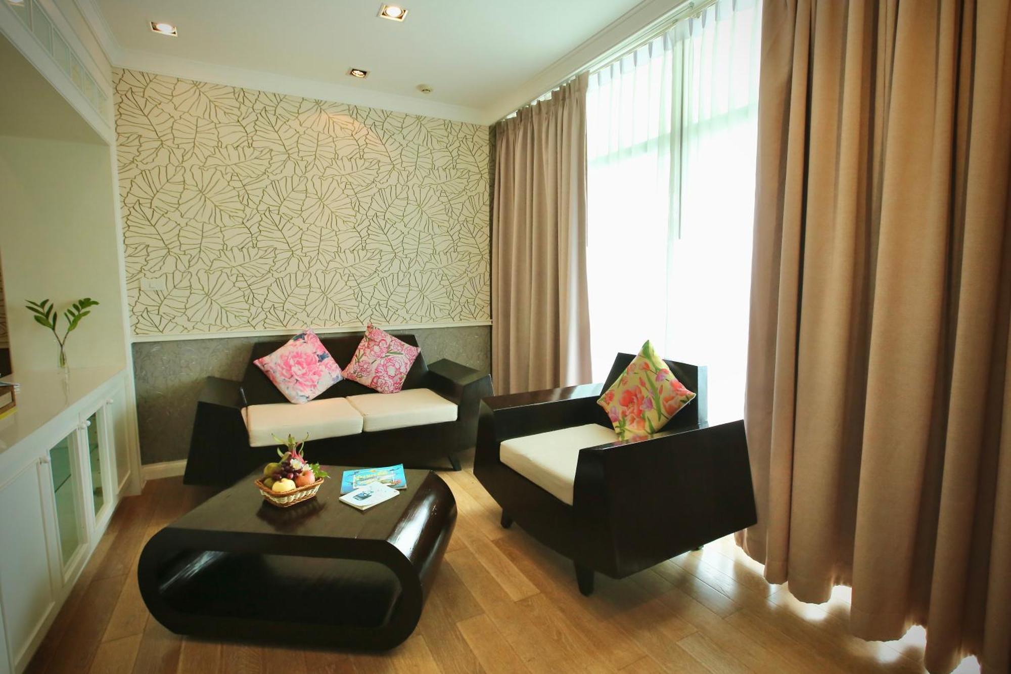 A-Te Chumphon Hotel - Sha Plus Esterno foto