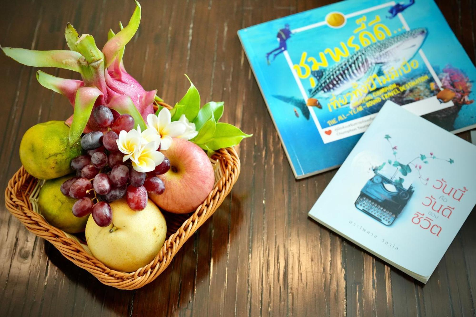 A-Te Chumphon Hotel - Sha Plus Esterno foto