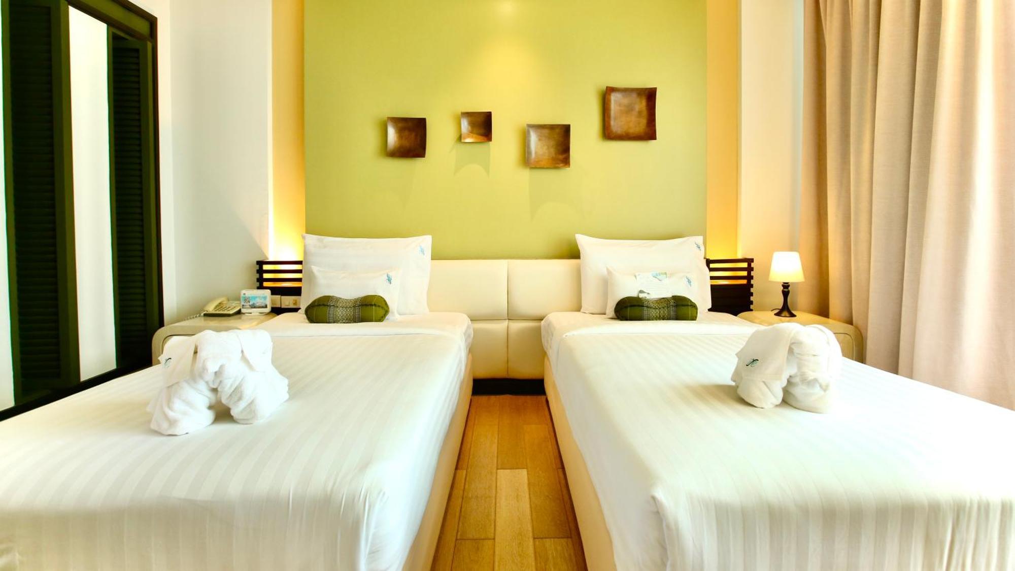 A-Te Chumphon Hotel - Sha Plus Esterno foto